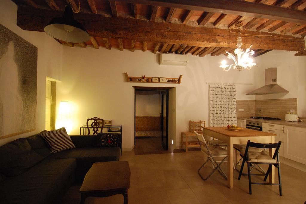 S. Agostino Fronte Mura 卢卡 外观 照片